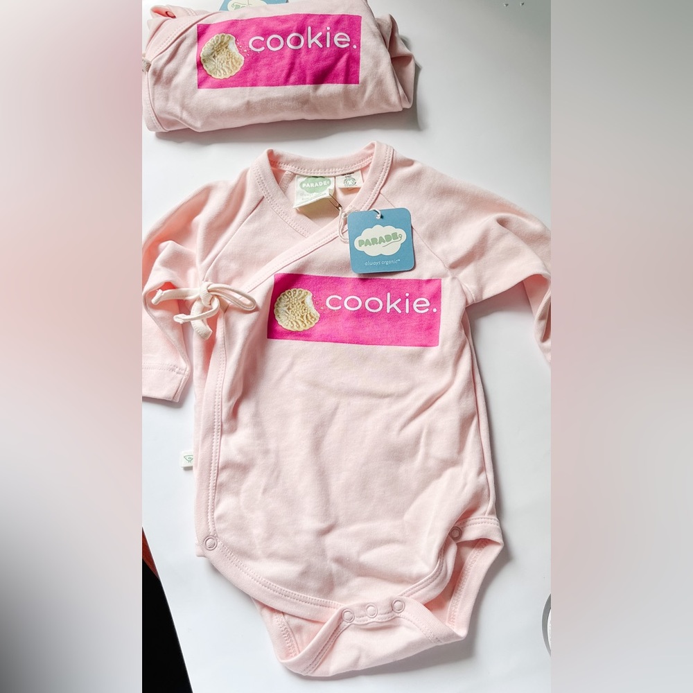🦩 3/$15 Parade Organic Baby Onsie Cookie